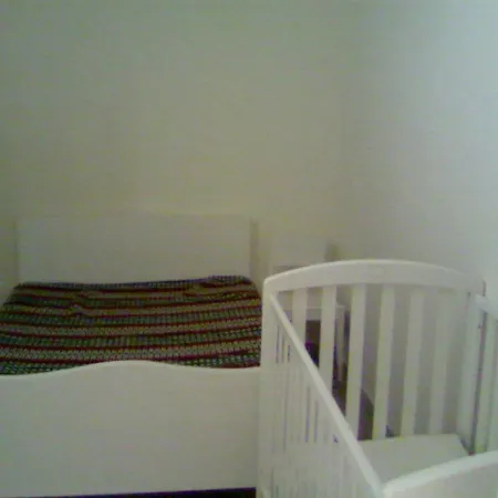 בית נופש House With 3 Bedrooms In Lombas With Wonderful Sea View And Wifi 400 M From The